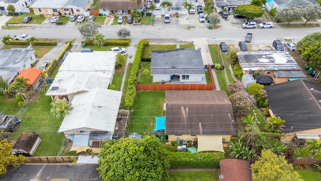 9435-9437 Southwest 39th Street Miami, FL 33165 - Photo 35 of 70