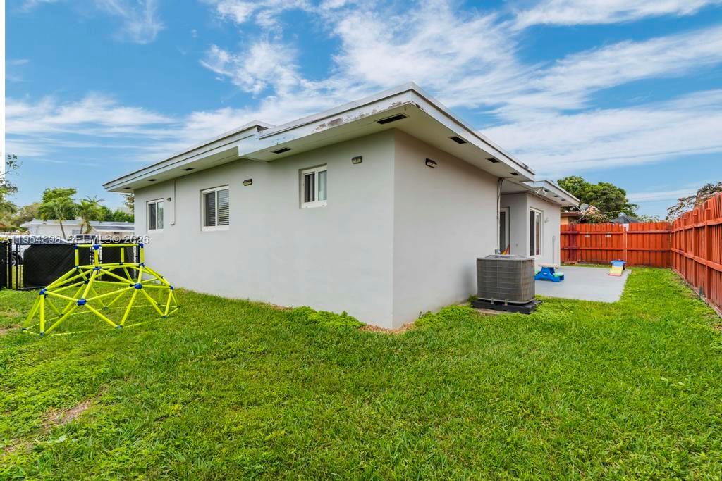 9435-9437 Southwest 39th Street Miami, FL 33165 - Photo 47 of 70