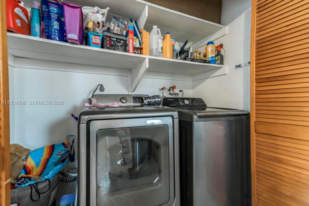 9435-9437 Southwest 39th Street Miami, FL 33165 - Photo 52 of 70