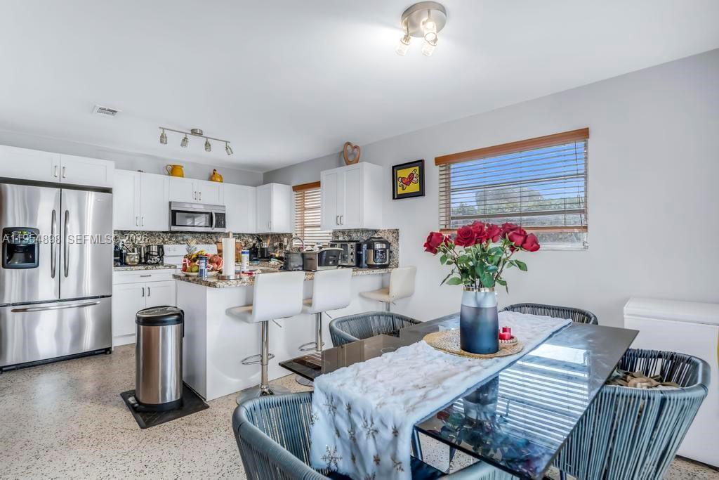 9435-9437 Southwest 39th Street Miami, FL 33165 - Photo 62 of 70