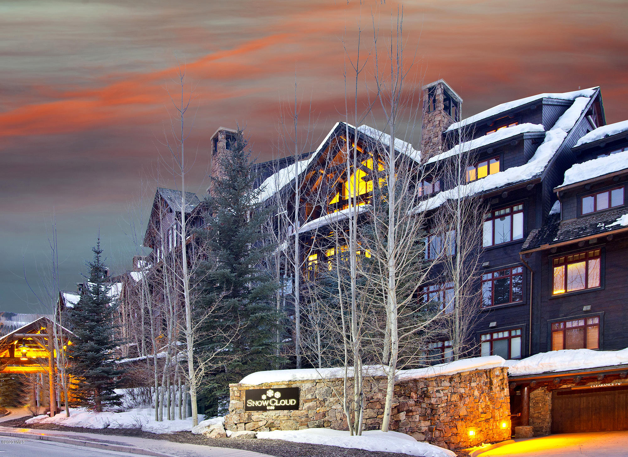 180 Daybreak Ridge Road, Unit 409 Avon, CO 81620 - Photo 44 of 47 a view of buildings