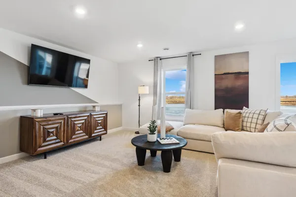 $580,195 | 1910 Dogwood Court, Carver, MN 55315