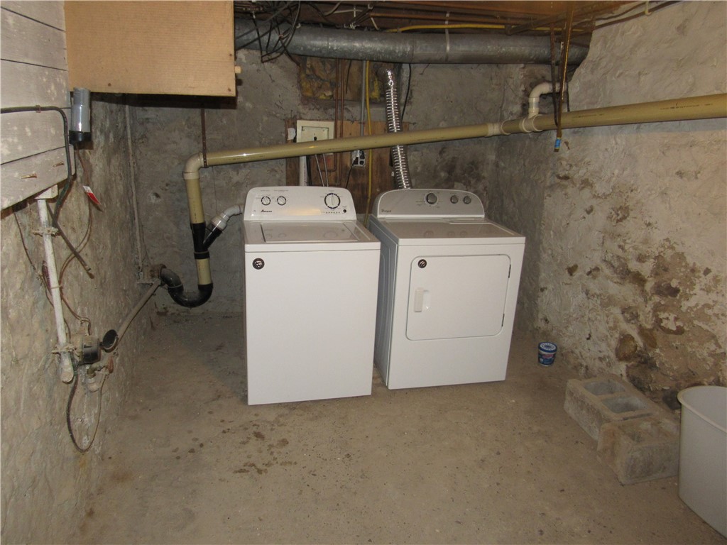 21 Spencer Street Lyons, NY 14489 - Photo 19 of 23