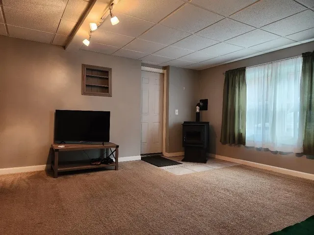 $380,000 | 7 Memorial Drive, Claremont, NH 03743