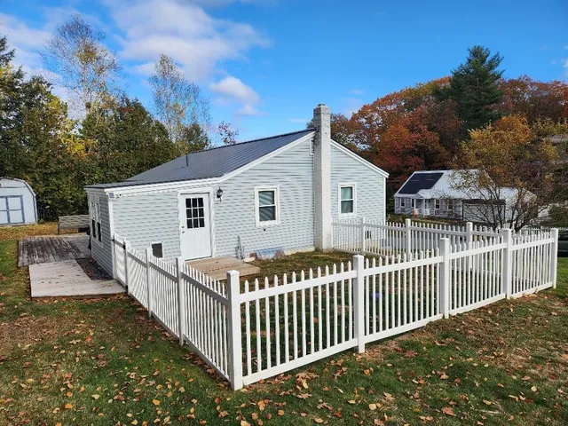$380,000 | 7 Memorial Drive, Claremont, NH 03743