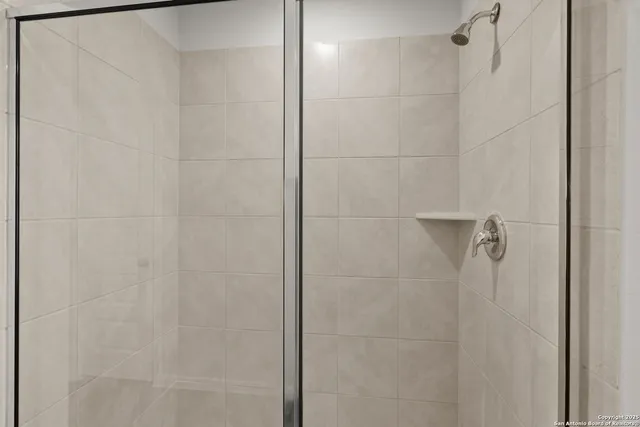 $304,990 | 13620 Helton Pass, St. Hedwig, TX 78152