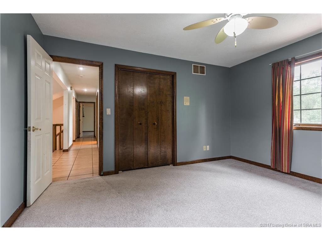 1035 Captain Frank Road New Albany, IN 47150 - Photo 26 of 43 Gallery Image 26