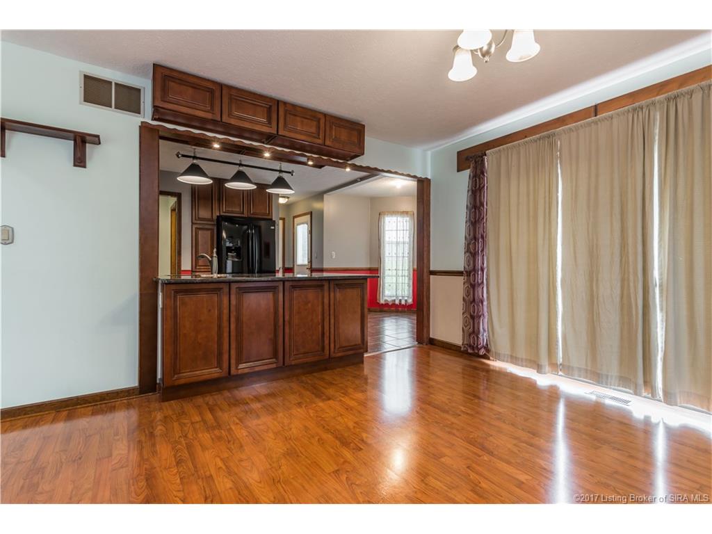 1035 Captain Frank Road New Albany, IN 47150 - Photo 6 of 43 Gallery Image 6