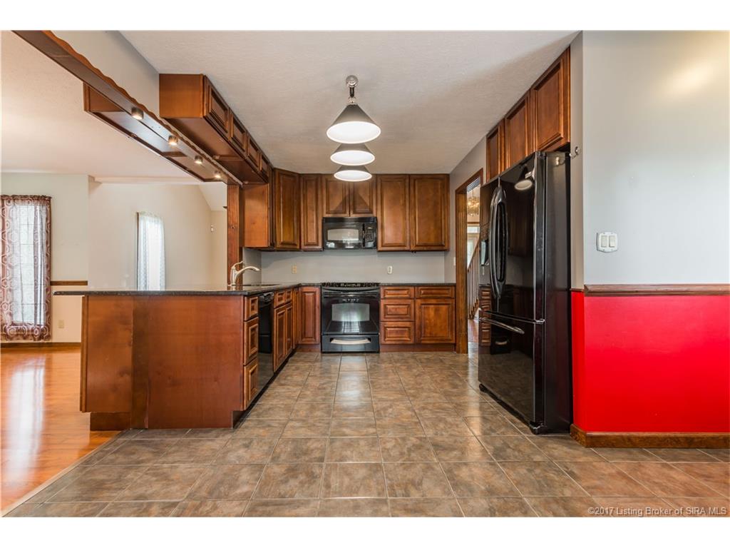 1035 Captain Frank Road New Albany, IN 47150 - Photo 10 of 43 Gallery Image 10