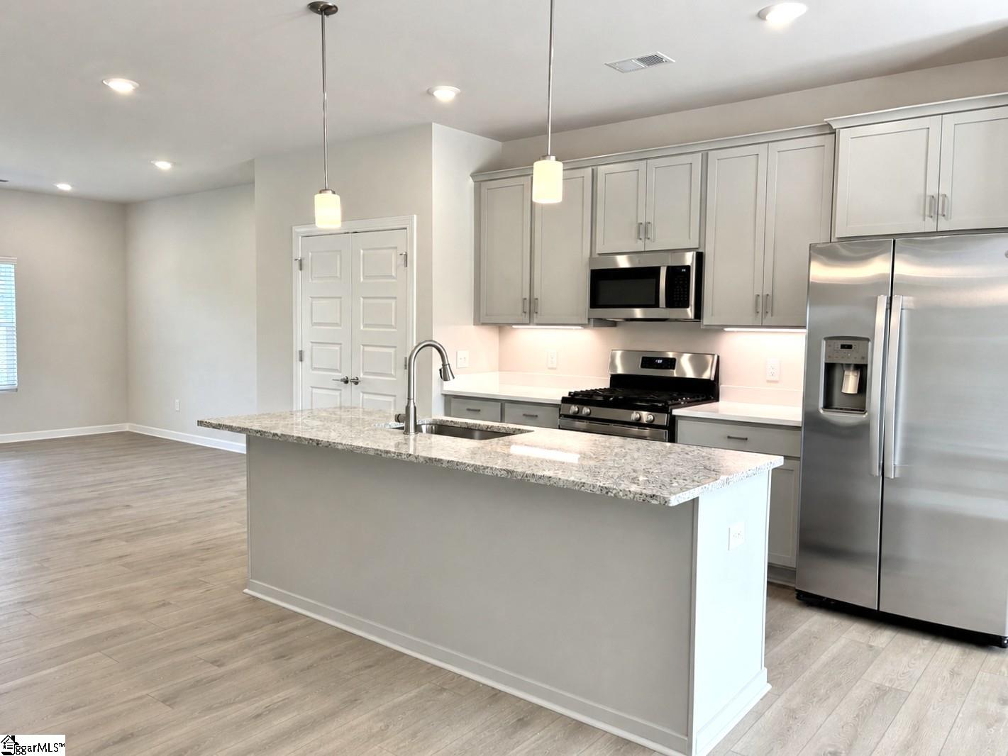 27 Pikewood Lane Greenville, SC 29607 - Photo 6 of 29