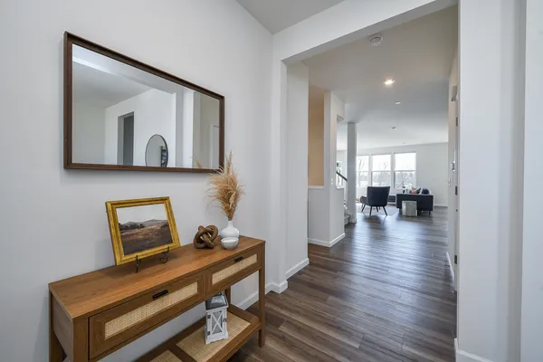 $695,000 | 564 Thorne Street, Batavia, IL 60510