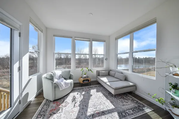$695,000 | 564 Thorne Street, Batavia, IL 60510