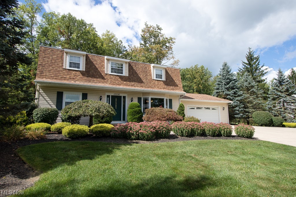 12590 Bass Lake Road Chardon, OH 44024 - Photo 3 of 35 Gallery Image 3