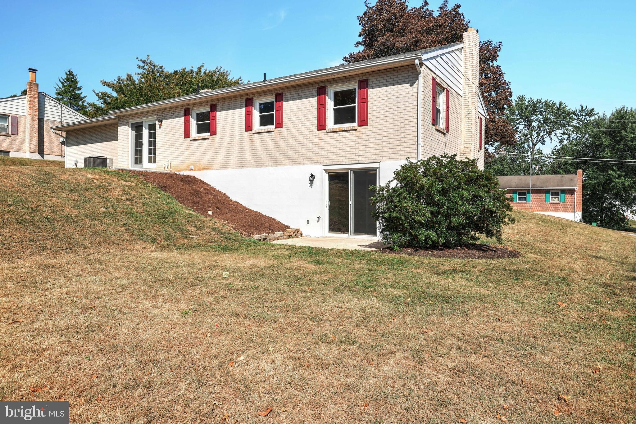 24 Culpepper Road Shrewsbury, PA 17361 - Photo 5 of 33 Gallery Image 5