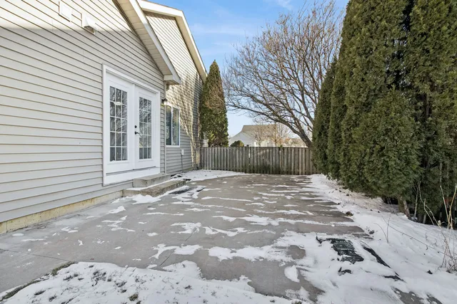 a view of a backyard of the house