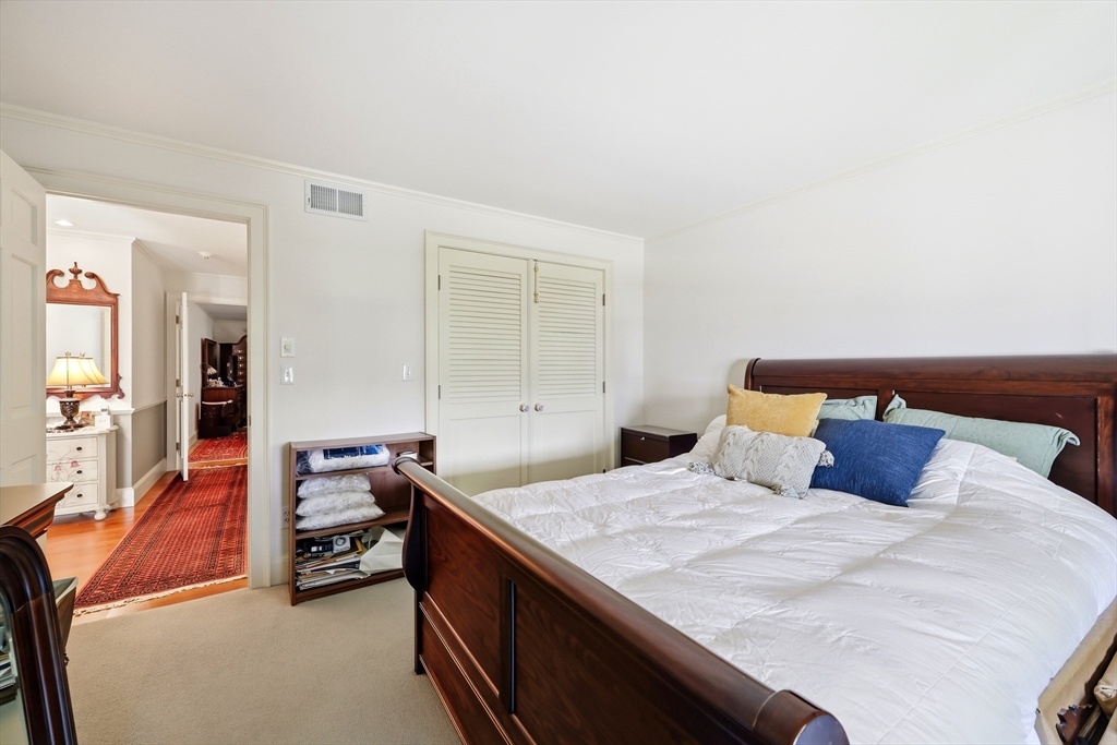 306 Country Club Road, Unit 306 Greenfield, MA 01301 - Photo 15 of 24