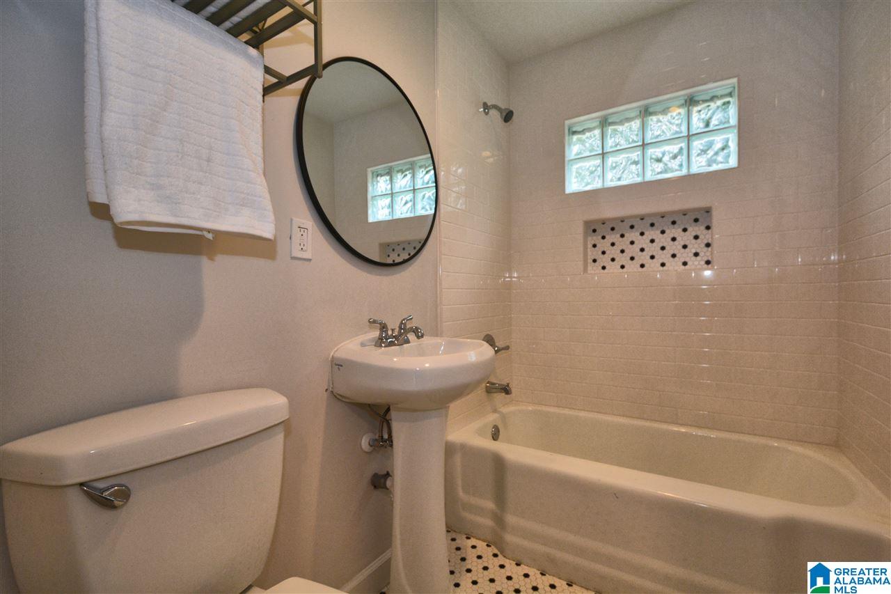 1331 Montevallo Road Birmingham, AL 35210 - Photo 28 of 38
