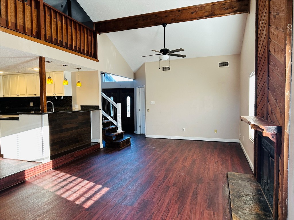 25417 Highway 6 Hempstead, TX 77445 - Photo 14 of 48 a view of an entryway with wooden floor and staircase