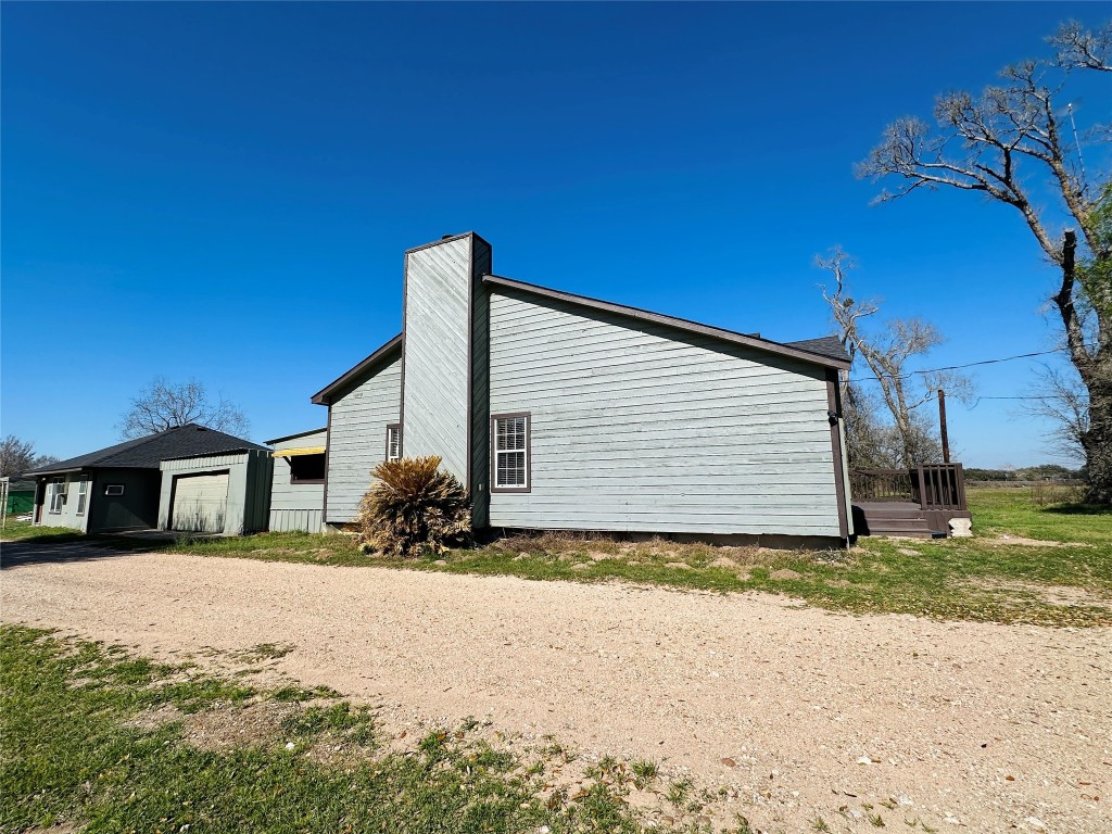 25417 Highway 6 Hempstead, TX 77445 - Photo 9 of 48