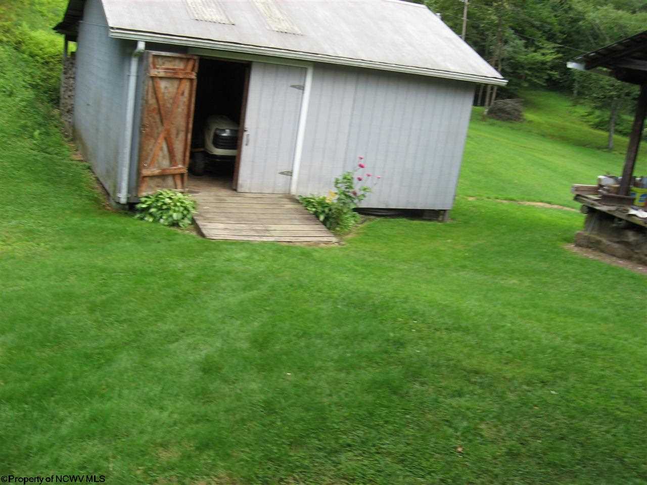 476 Williams Camp Run Road Hacker Valley, WV 26222 - Photo 18 of 20 Gallery Image 18