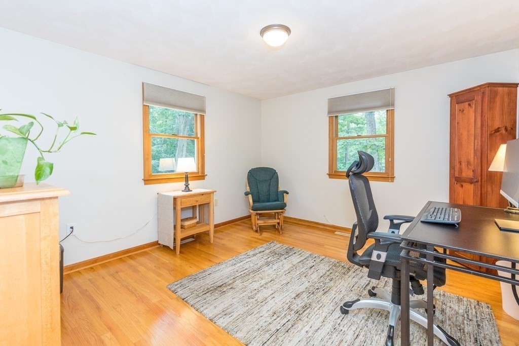 19 Prouty Road Burlington, MA 01803 - Photo 8 of 42 Gallery Image 8