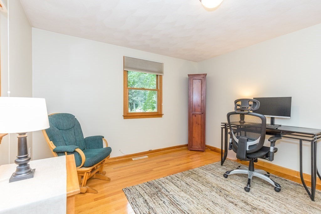 19 Prouty Road Burlington, MA 01803 - Photo 9 of 42 Gallery Image 9