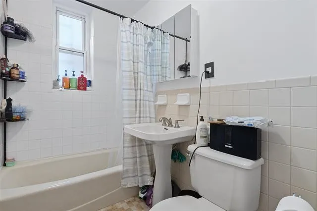 $375,000 | 6405 Boulevard East, Unit D4, West New York, NJ 07093