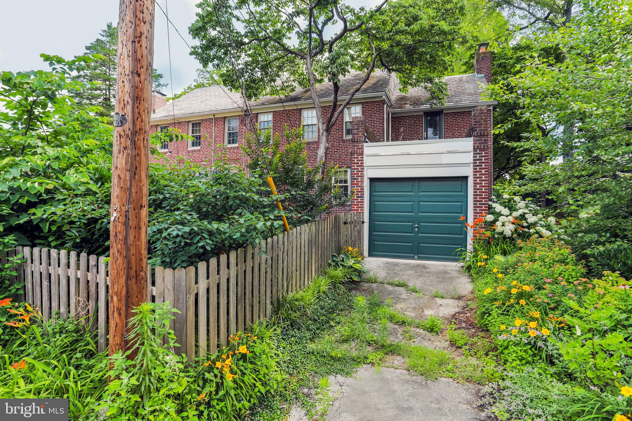 58 Rockglen Road Wynnewood, PA 19096 - Photo 3 of 28 Gallery Image 3