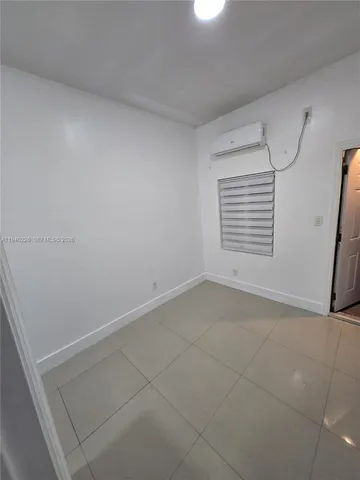 $1,200 | 931 Opa-locka Boulevard, Unit 5, Opa-Locka, FL 33054