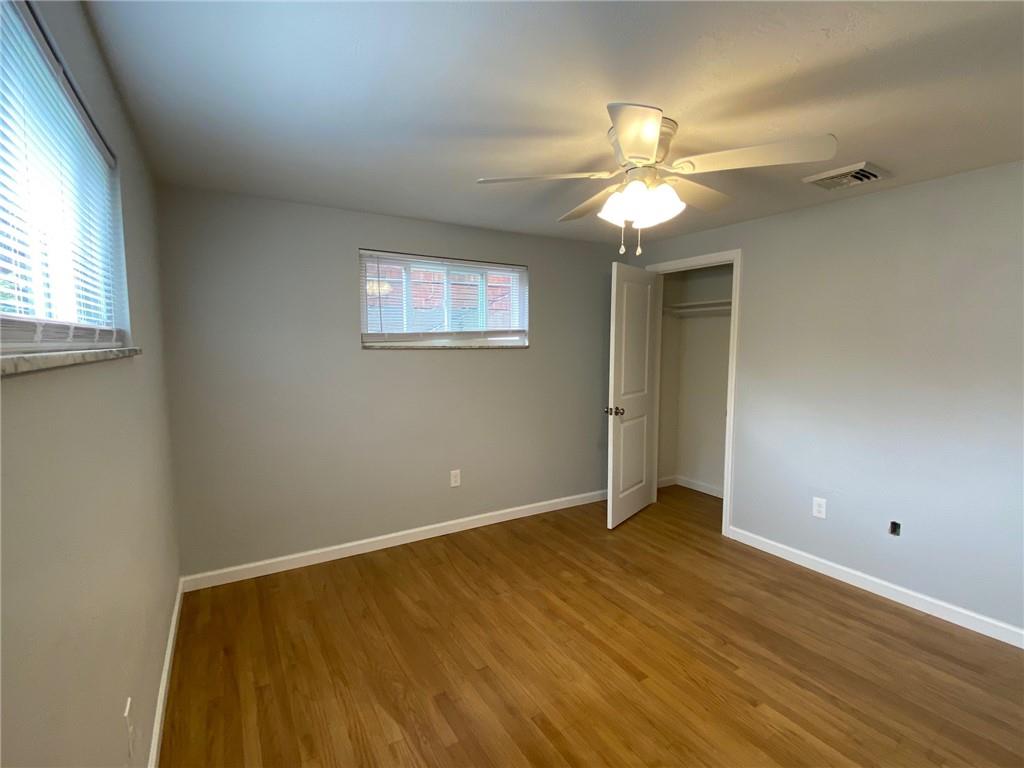 8-10 Pointview Road Pittsburgh, PA 15227 - Photo 44 of 50 10 Pointview Rd Unit C Bedroom 3