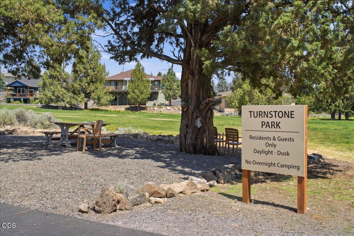 1726 Turnstone Road Redmond, OR 97756 - Photo 50 of 58