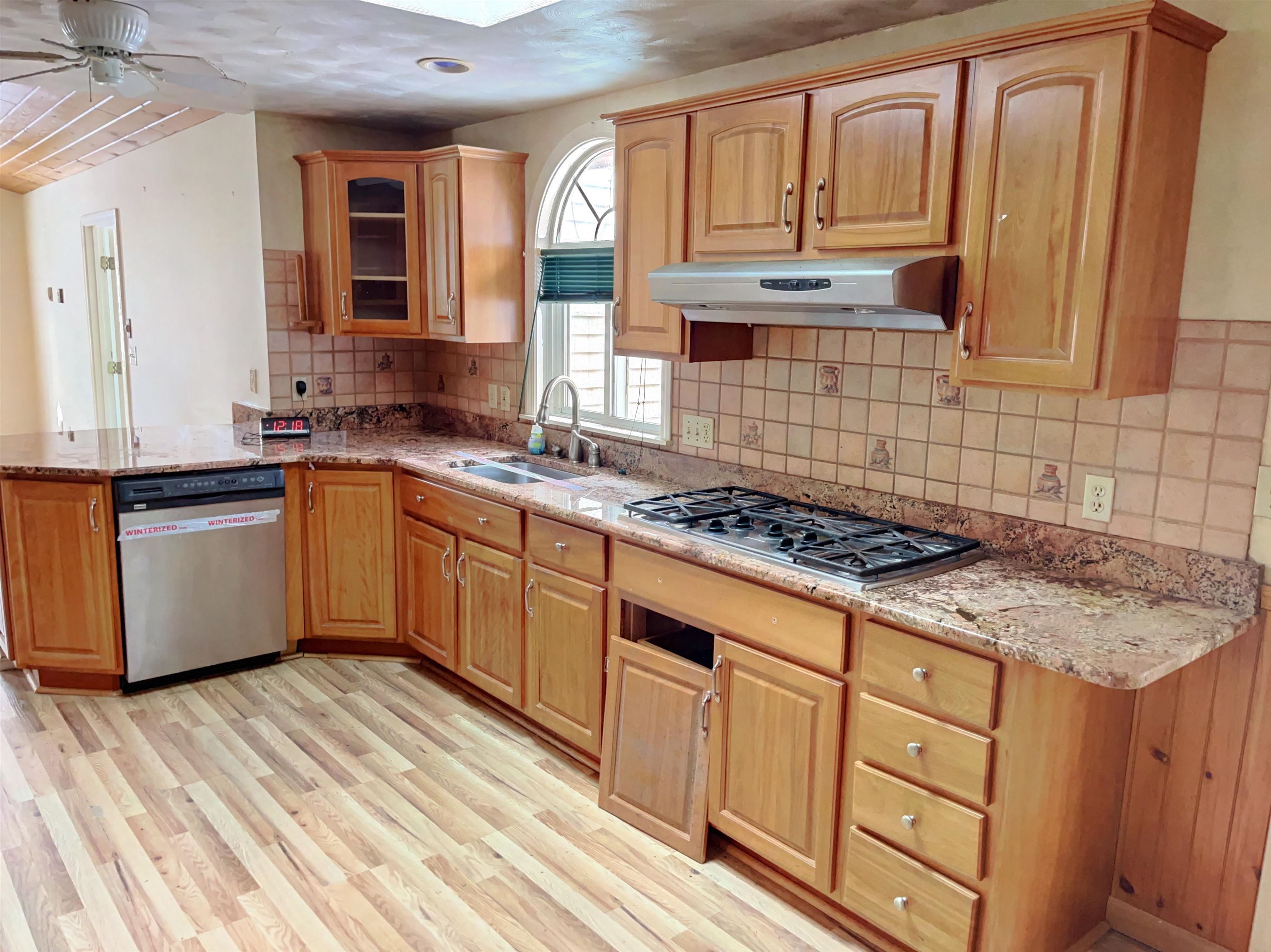 175 Naticook Road Merrimack, NH 03054 - Photo 8 of 32
