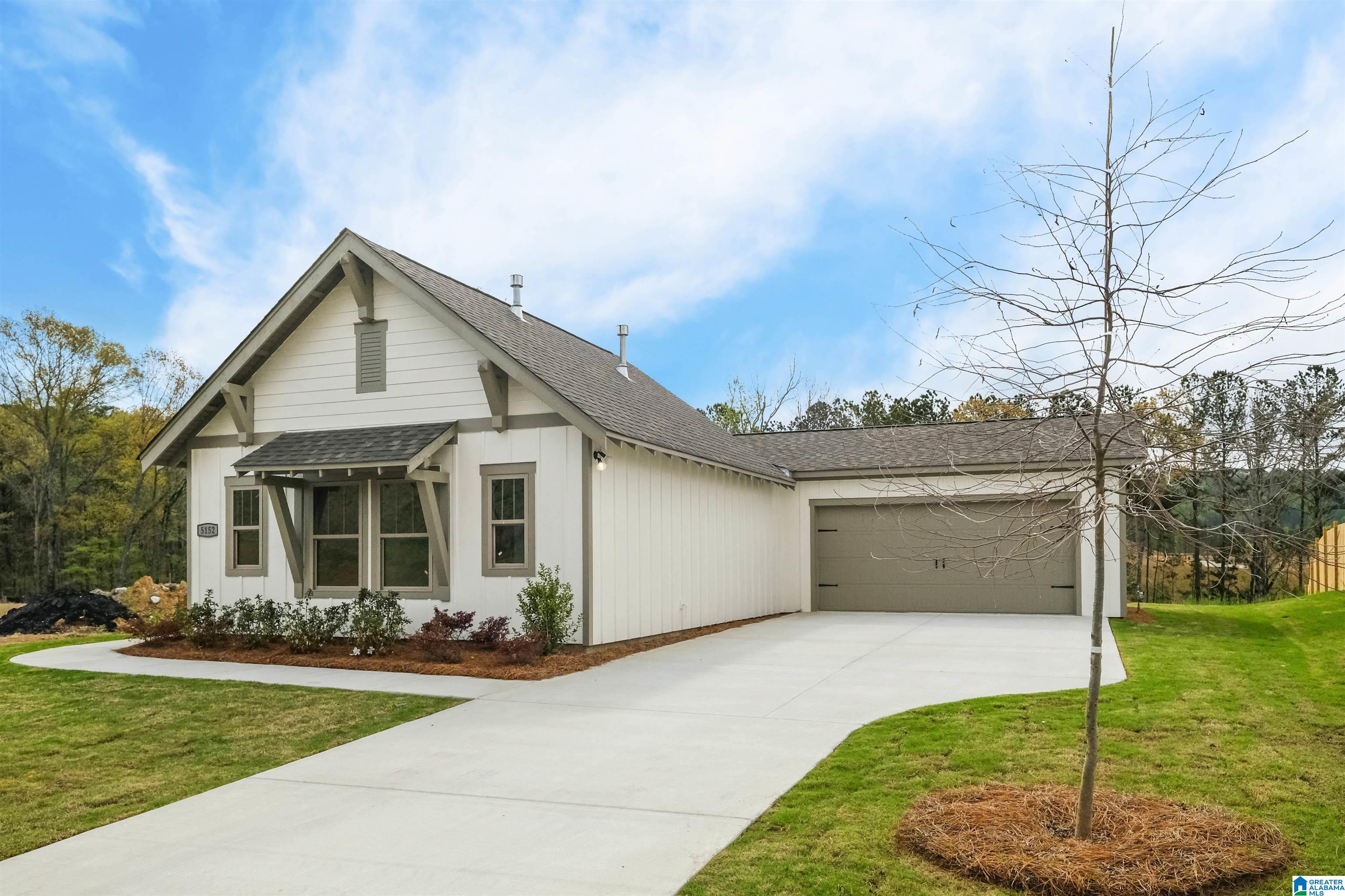 5152 Simms Ridge Pelham, AL 35124 - Photo 3 of 36