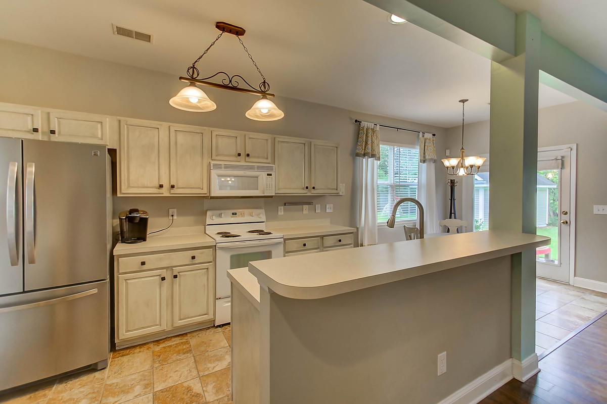 3237 Beaconsfield Road Mount Pleasant, SC 29466 - Photo 7 of 31 3237 Beaconsfield (22)