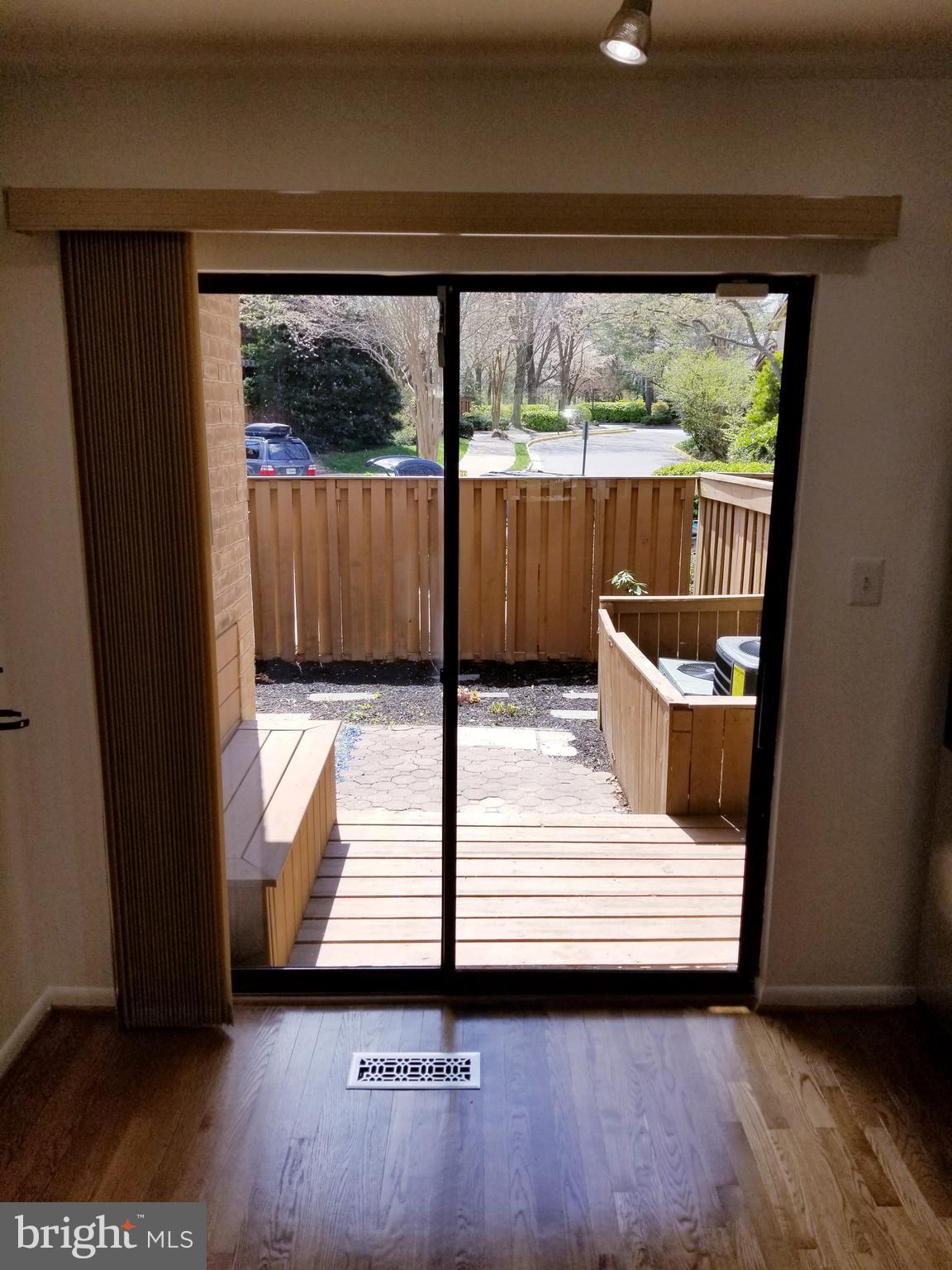 2034 Lakewinds Drive Reston, VA 20191 - Photo 13 of 41 Gallery Image 13