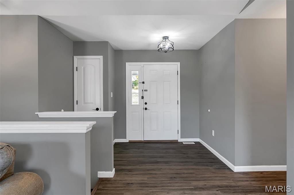 68 Lyrics Lane Villa Ridge, MO 63089 - Photo 11 of 39