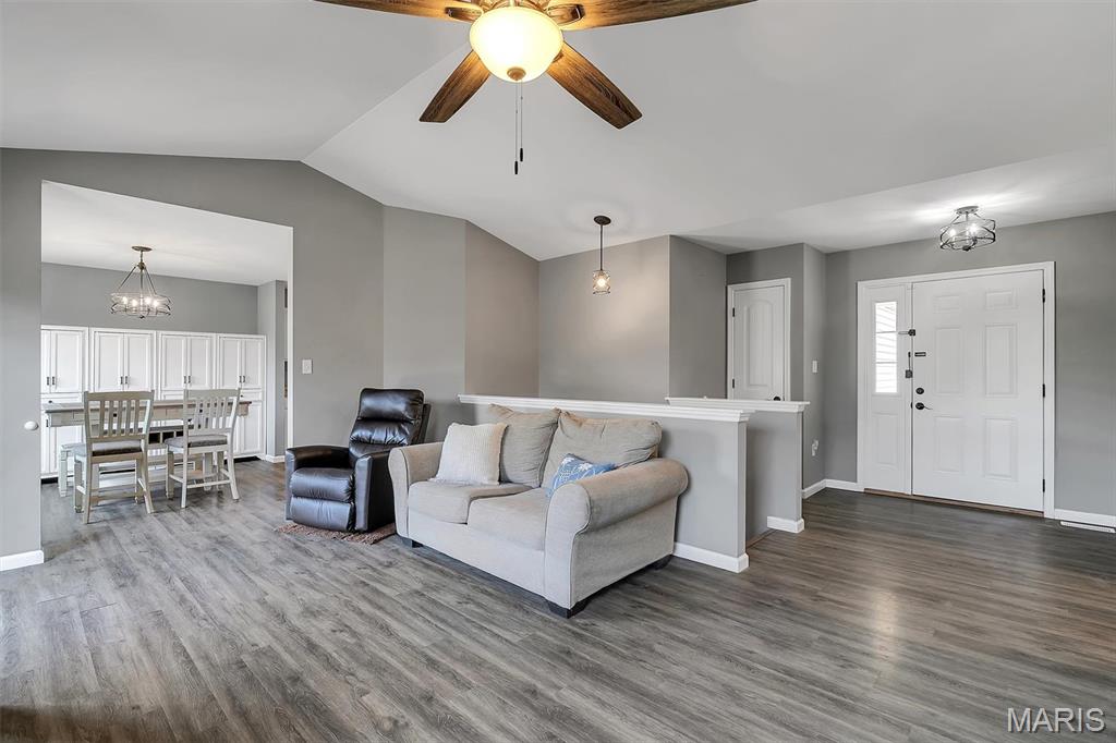 68 Lyrics Lane Villa Ridge, MO 63089 - Photo 13 of 39