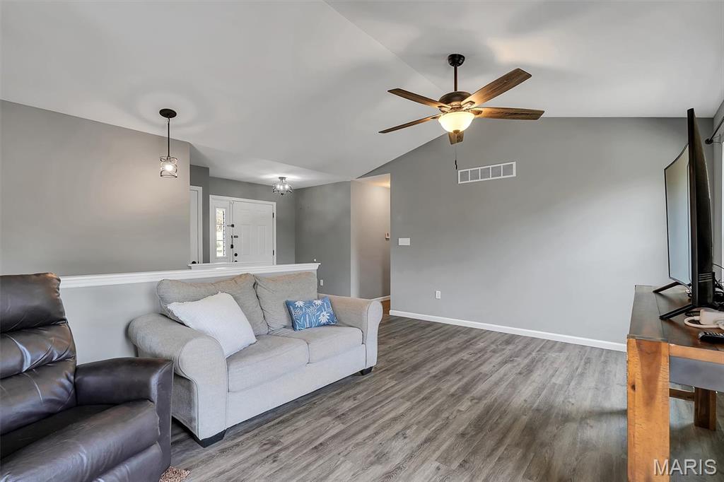 68 Lyrics Lane Villa Ridge, MO 63089 - Photo 14 of 39