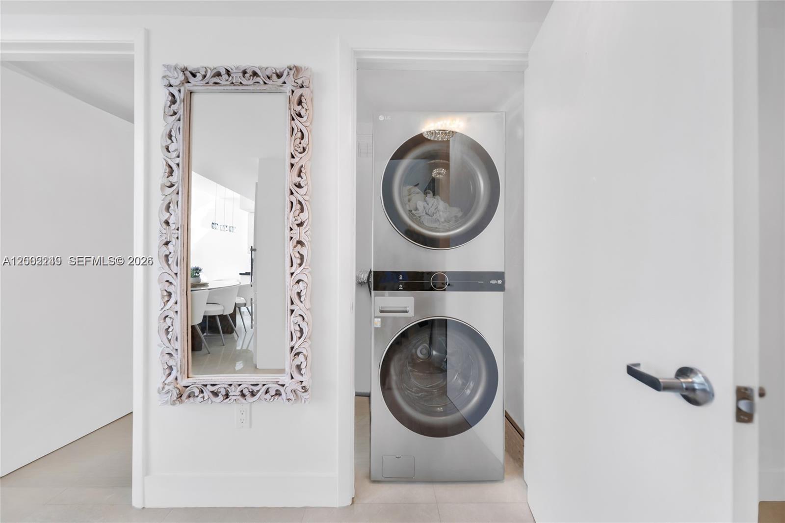 92 Southwest 3rd Street, Unit 902 Miami, FL 33130 - Photo 25 of 31 Photo 25