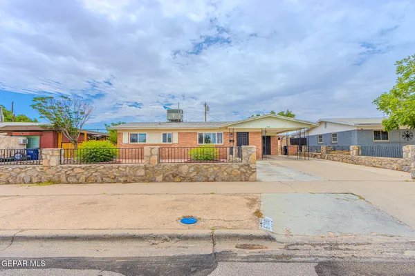 $239,000 | 5700 Sun Valley Drive, El Paso, TX 79924