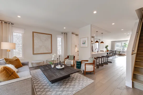 $6,500 | 1304 North Lawndale Avenue, Chicago, IL 60651