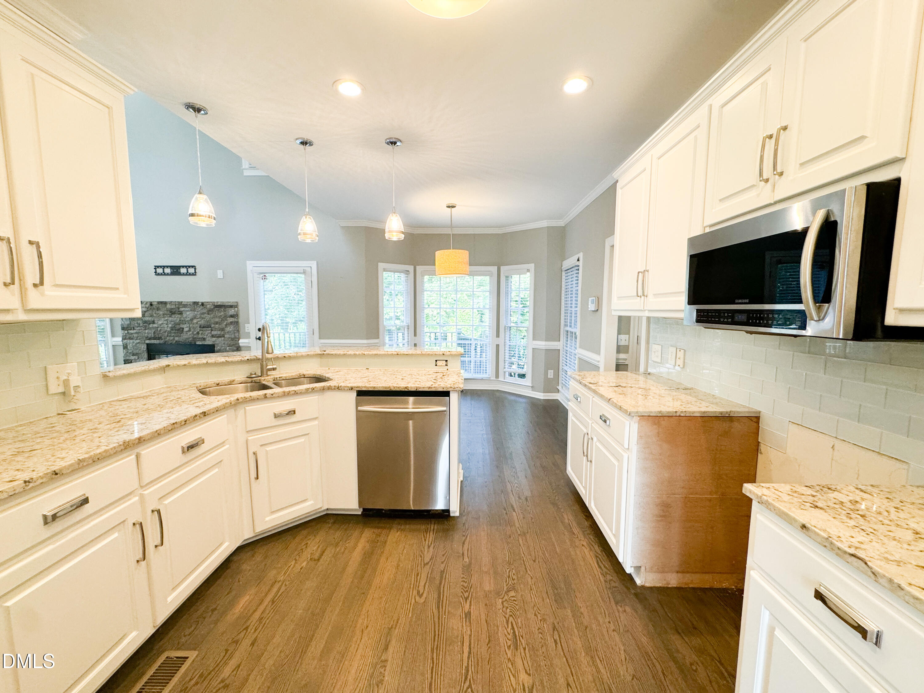 102 Scotland Place Roxboro, NC 27573 - Photo 11 of 50 687E81E2-DBEB-47A2-9410-DD2FF40BD5AA