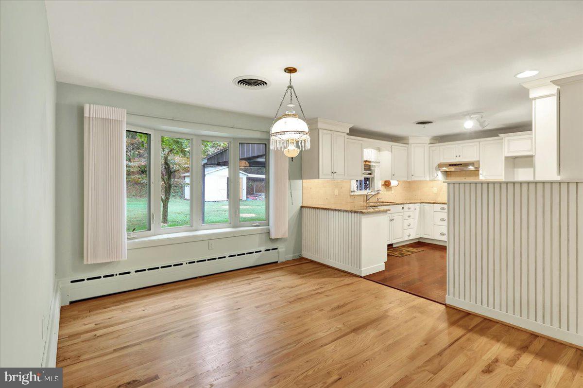 3028 Leiszs Bridge Road Reading, PA 19605 - Photo 6 of 31 Gallery Image 6