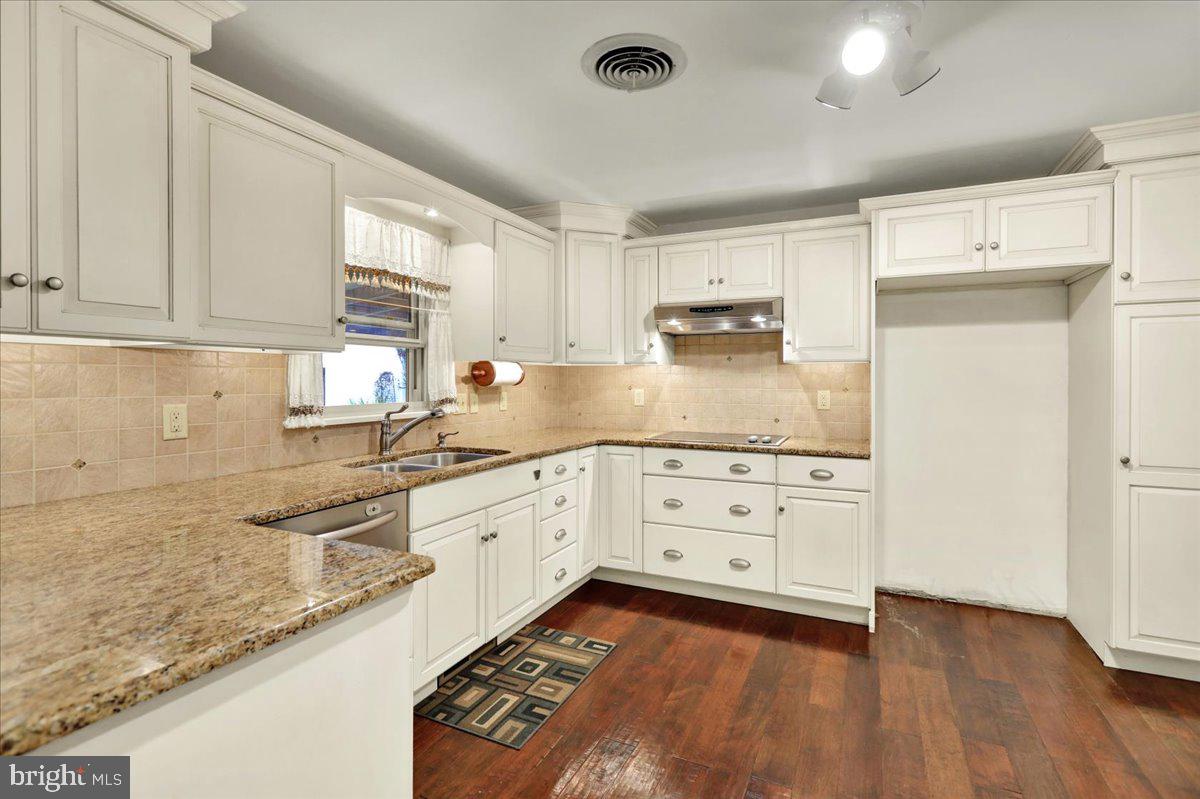 3028 Leiszs Bridge Road Reading, PA 19605 - Photo 8 of 31 Gallery Image 8