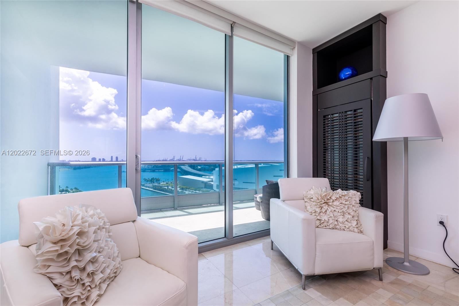 900 Biscayne Boulevard, Unit 2002 Miami, FL 33132 - Photo 14 of 38