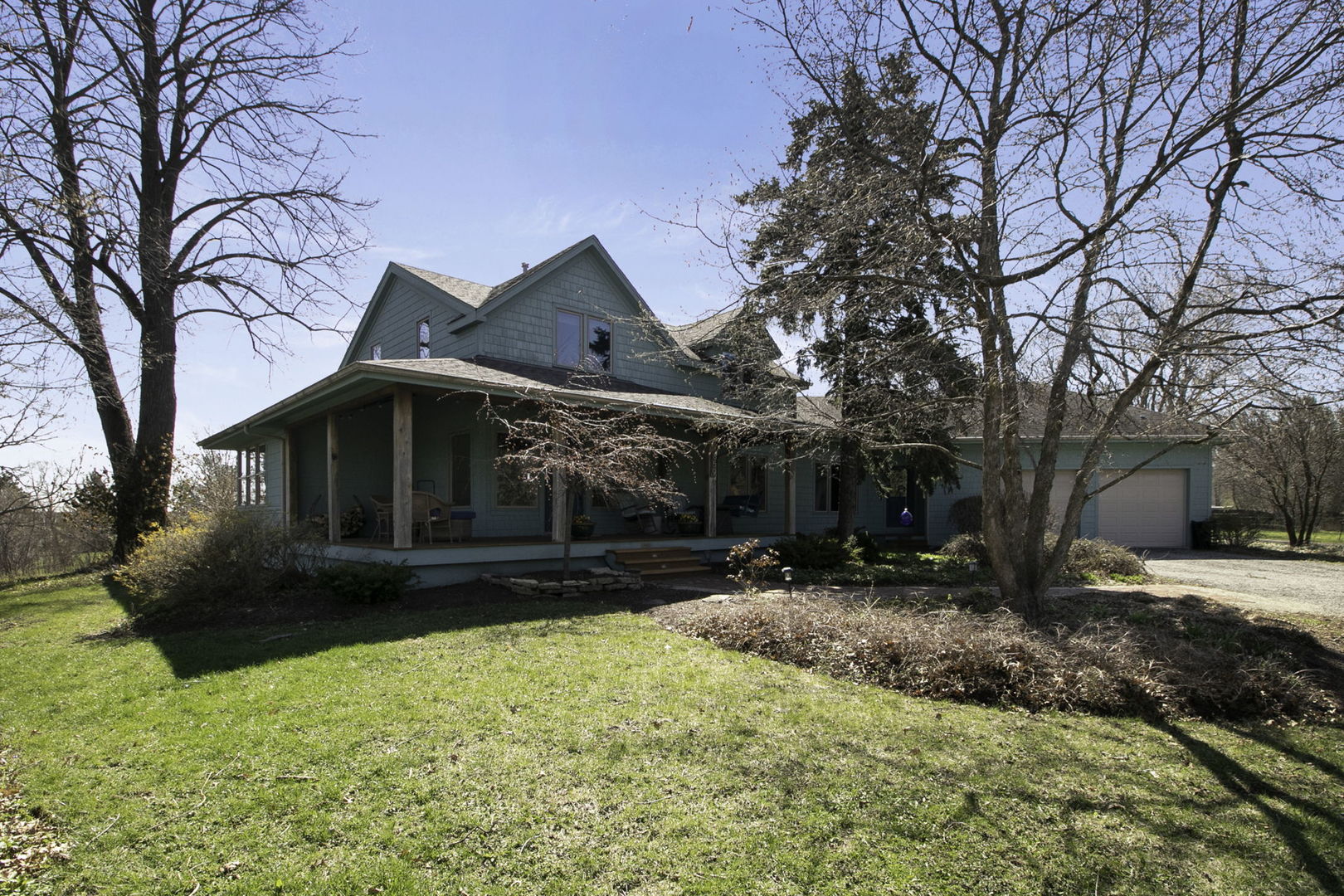 859 Old Kirk Road West Chicago, IL 60185 - Photo 2 of 51