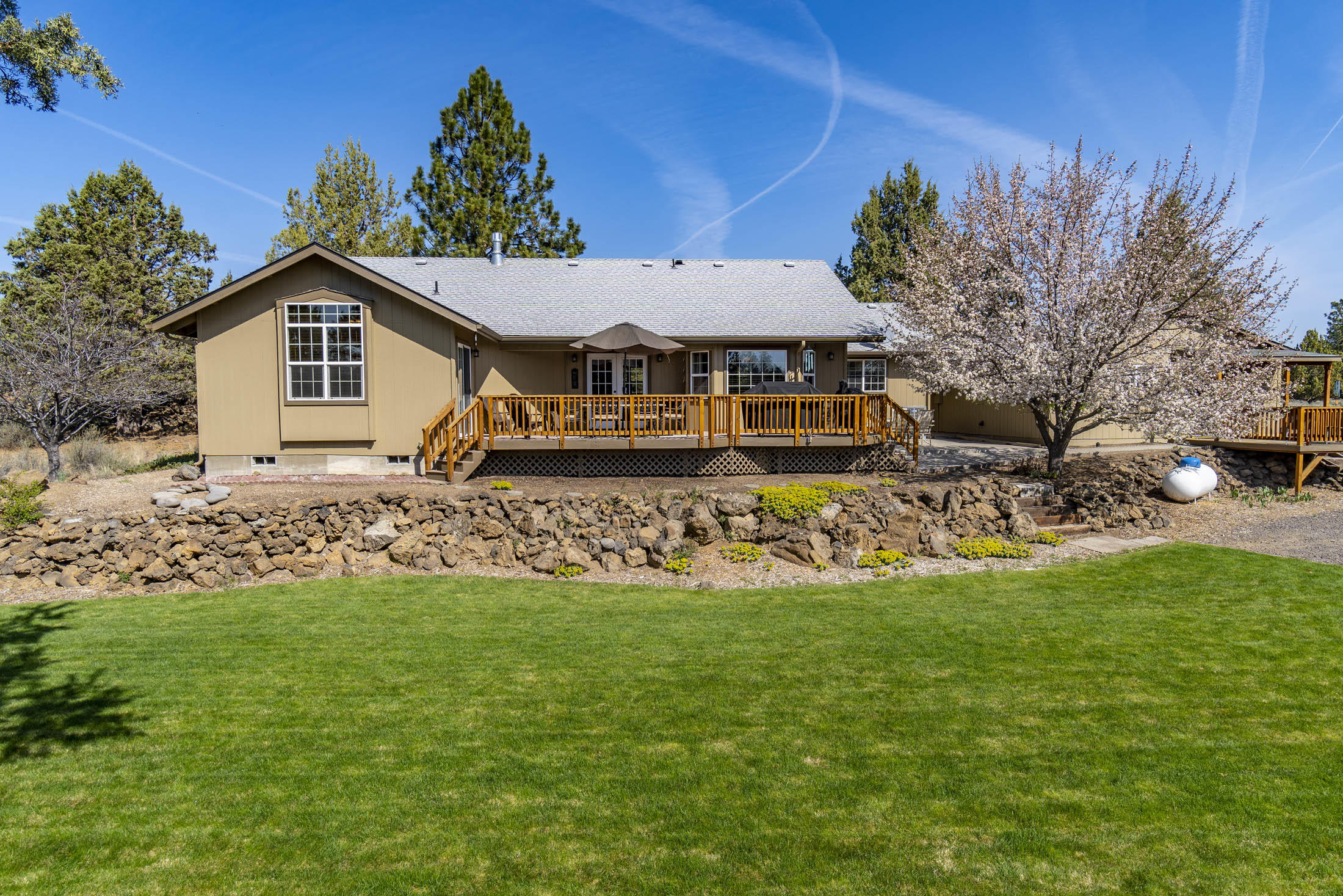 60898 Raintree Court Bend, OR 97702 - Photo 22 of 25 60898 Raintree Dr_0116 copy