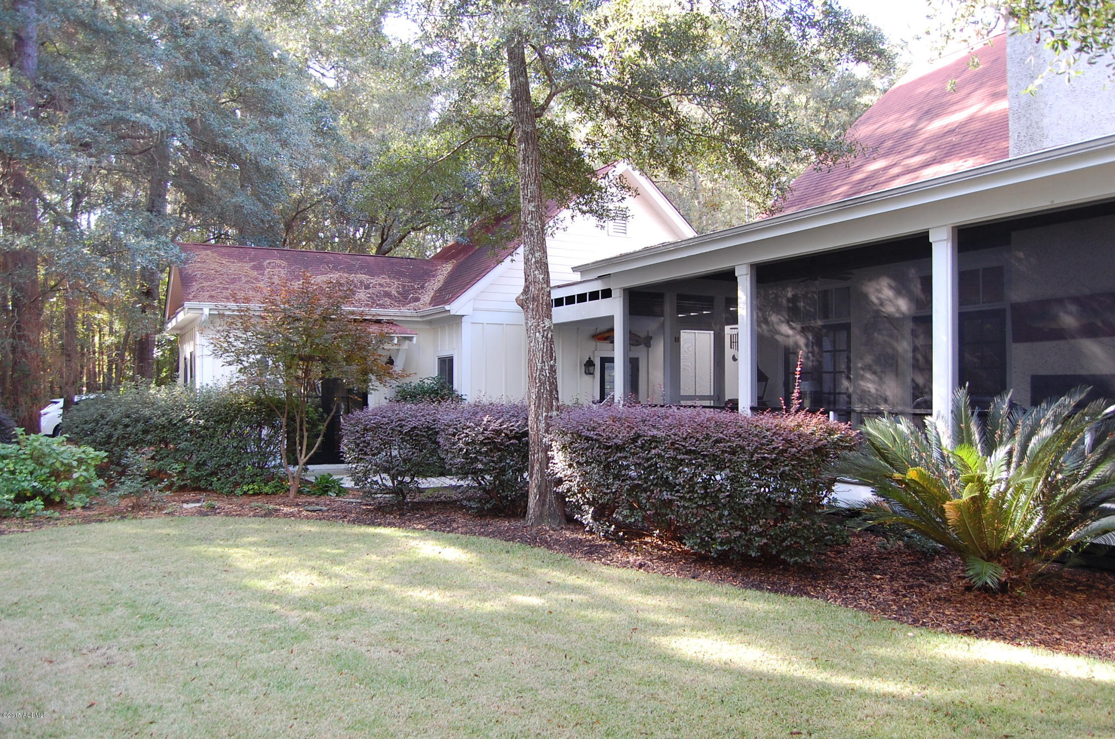 1 Newpoint Road Beaufort, SC 29907 - Photo 11 of 50 DSC_0026