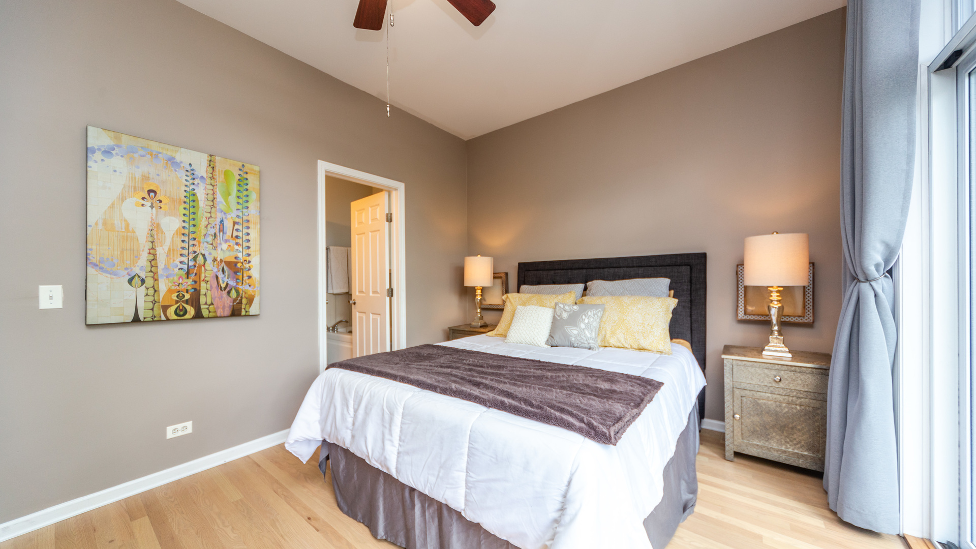2123 West Rice Street, Unit 2E Chicago, IL 60622 - Photo 11 of 19