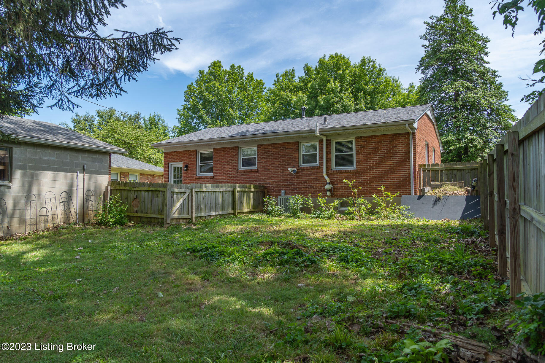 3719 Chatham Road Louisville, KY 40218 - Photo 40 of 53 3719-Chatham-Rd_040